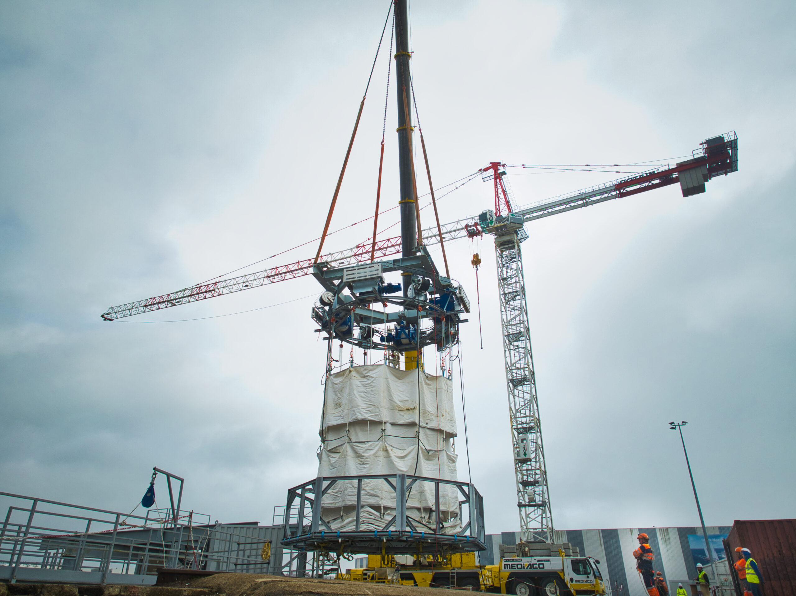 Europe 1 – Greenov : une technologie capable de réduire le bruit sous-marin produit par des travaux maritimes