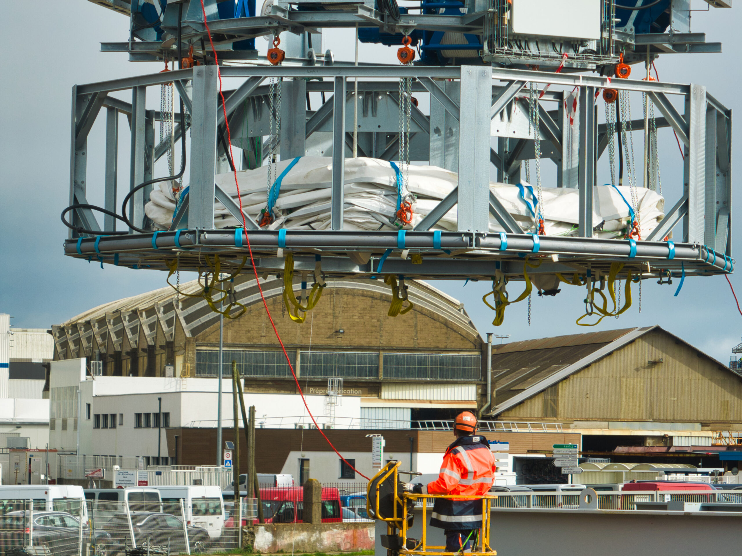 Le Moniteur – Travaux sous-marins : un mur du son pour protéger les poissons